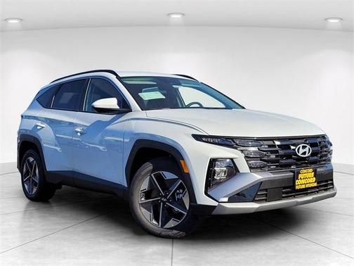 2025 Hyundai TUCSON Plug-In Hybrid SEL