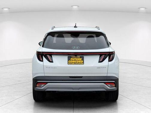 Pearl 2026 Hyundai TUCSON Hybrid Limited