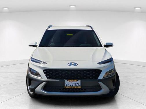 Lunar 2023 Hyundai KONA SEL