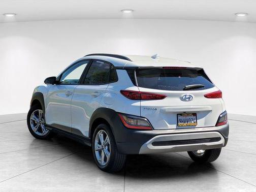 Lunar 2023 Hyundai KONA SEL