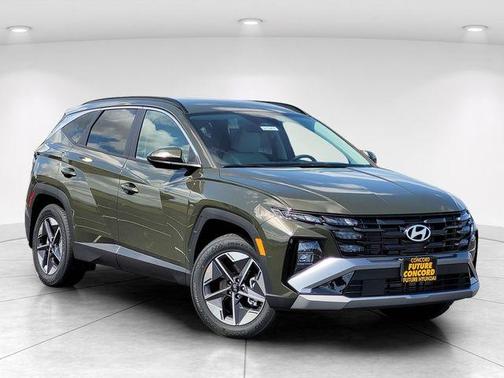 Green 2026 Hyundai TUCSON SEL