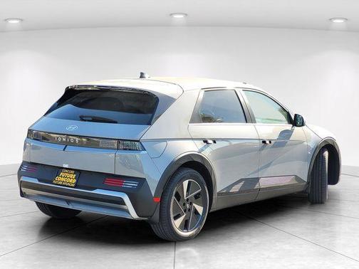 Cyber Gray 2026 Hyundai IONIQ 5 SEL