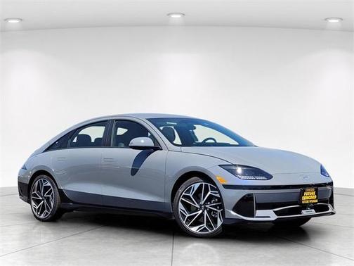 2025 Hyundai IONIQ 6 SEL