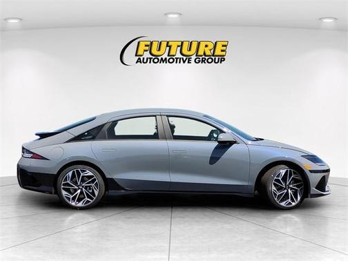 2025 Hyundai IONIQ 6 SEL