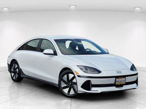White 2024 Hyundai IONIQ 6 SE