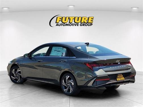 2025 Hyundai ELANTRA HEV Limited