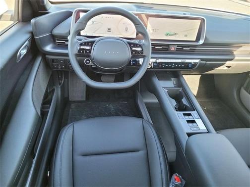 2025 Hyundai IONIQ 6 SEL
