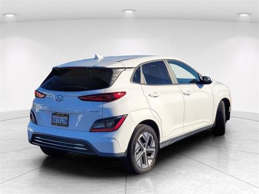2023 Hyundai KONA EV SE