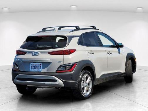 Cyber Silver 2022 Hyundai KONA SEL