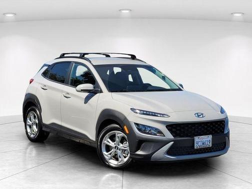 Cyber Silver 2022 Hyundai KONA SEL