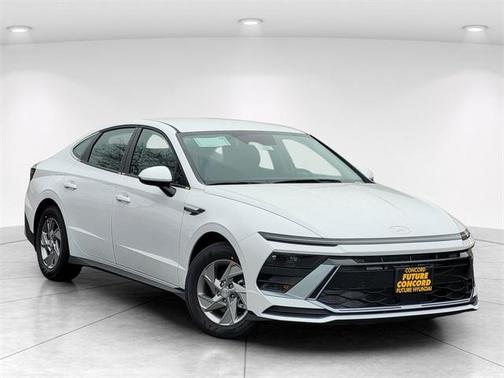 2026 Hyundai SONATA SE