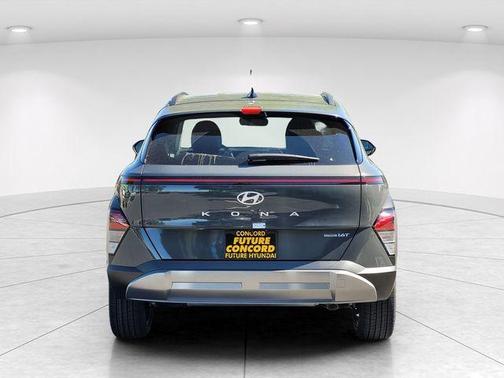 Gray Pearl 2026 Hyundai KONA SEL Premium