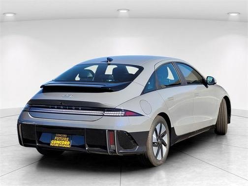 2025 Hyundai IONIQ 6 SE