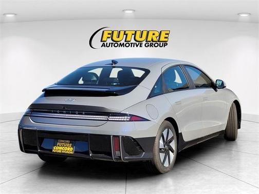 2025 Hyundai IONIQ 6 SE