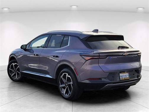 2024 Chevrolet Equinox EV LT