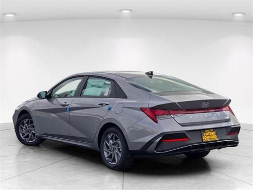 2026 Hyundai ELANTRA HEV Blue