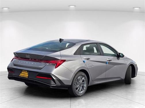 2026 Hyundai ELANTRA HEV Blue