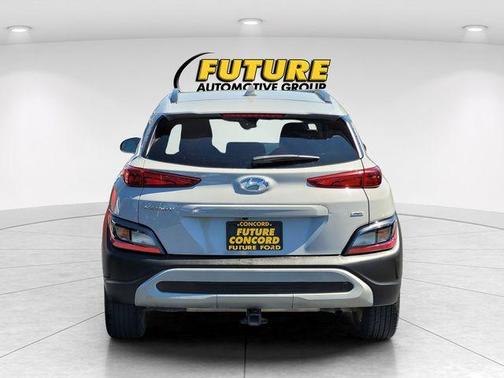 Cyber Silver 2023 Hyundai KONA SEL