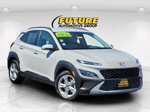 Cyber Silver 2023 Hyundai KONA SEL