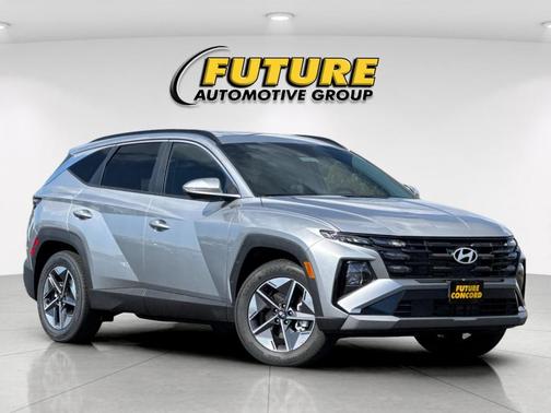 Shimmering Silver 2026 Hyundai TUCSON SEL Premium