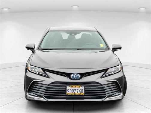 2023 Toyota Camry Hybrid LE