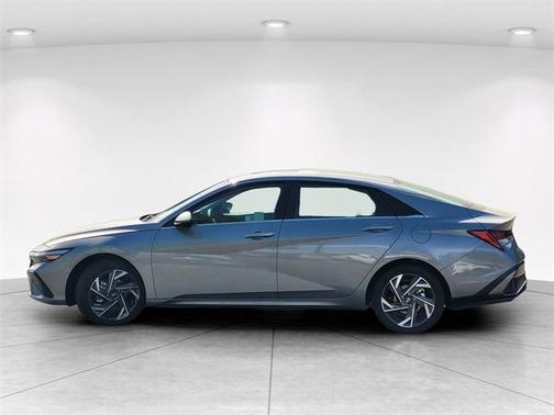 2025 Hyundai ELANTRA HEV Limited