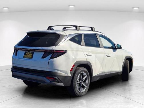 White Pearl 2026 Hyundai TUCSON SEL Premium