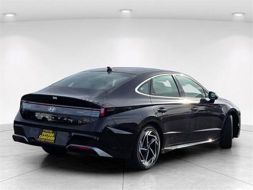 2025 Hyundai SONATA SEL Convenience
