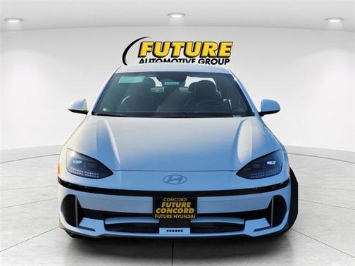 2025 Hyundai IONIQ 6 SEL