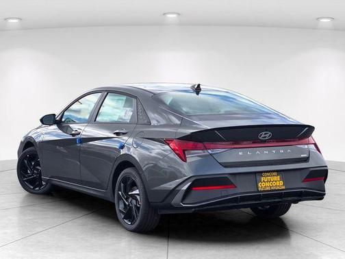 2026 Hyundai ELANTRA HEV SEL Sport