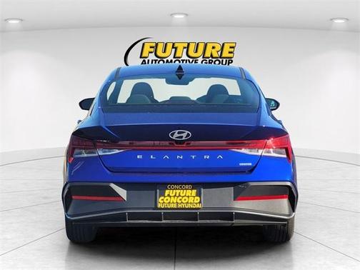 2026 Hyundai ELANTRA HEV Blue