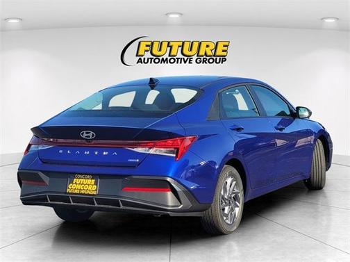 2026 Hyundai ELANTRA HEV Blue