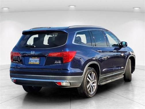 2018 Honda Pilot Elite