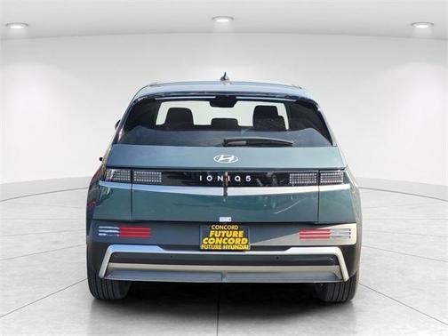 2025 Hyundai IONIQ 5 SE