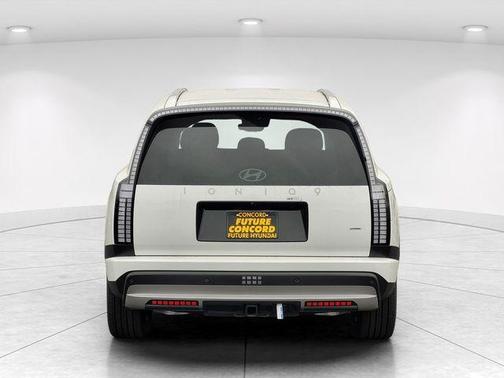 2026 Hyundai IONIQ 9 SE