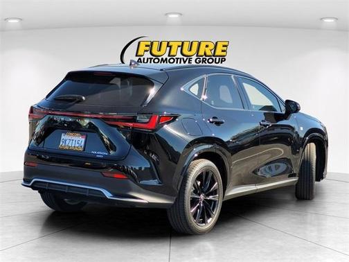2024 Lexus NX 450h+ F SPORT Handling