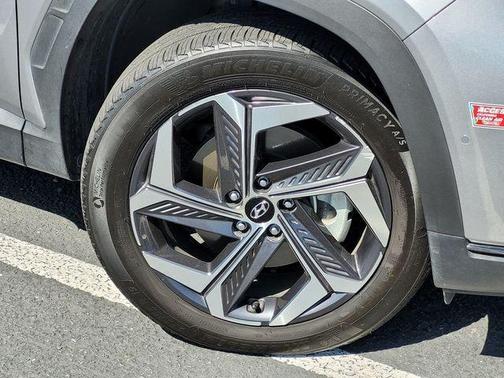 Shimmering Silver 2024 Hyundai TUCSON Plug-In Hybrid Limited