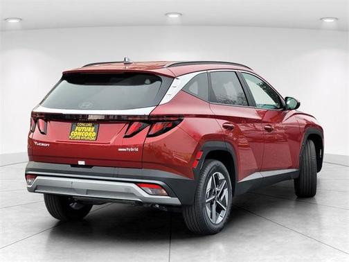 2026 Hyundai TUCSON Hybrid SEL