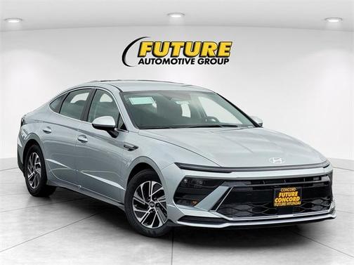 2026 Hyundai SONATA Hybrid Blue