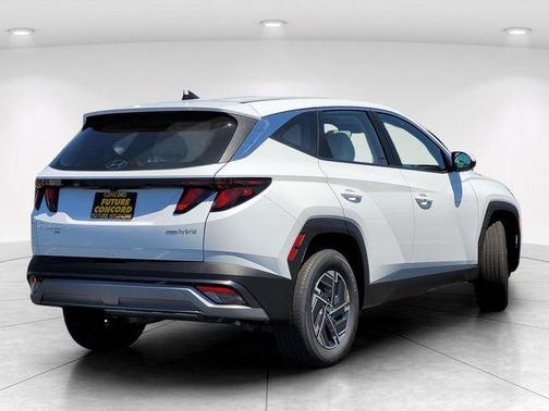 Pearl 2026 Hyundai TUCSON Hybrid SEL