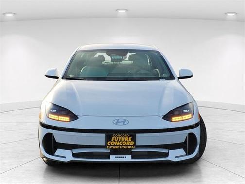 2025 Hyundai IONIQ 6 SEL