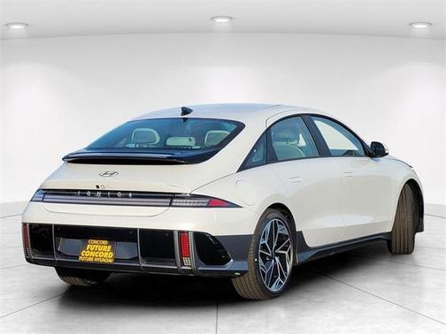 2025 Hyundai IONIQ 6 SEL