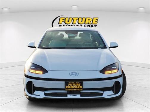 2025 Hyundai IONIQ 6 SEL