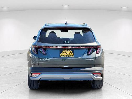 Amazon Gray 2026 Hyundai TUCSON Hybrid Limited