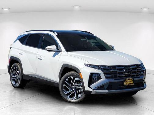 Pearl 2026 Hyundai TUCSON Hybrid Limited