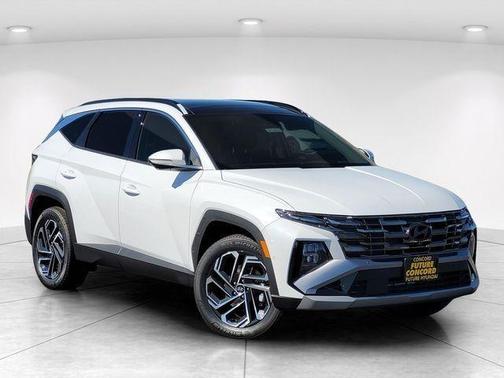 Pearl 2026 Hyundai TUCSON Hybrid Limited