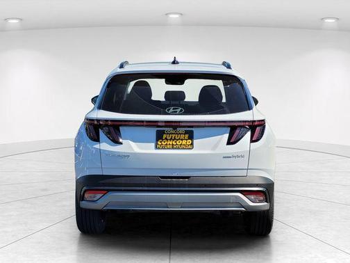 Pearl 2026 Hyundai TUCSON Hybrid Limited