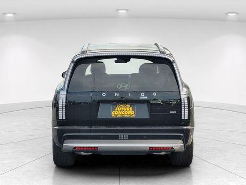 Black 2026 Hyundai IONIQ 9 SEL