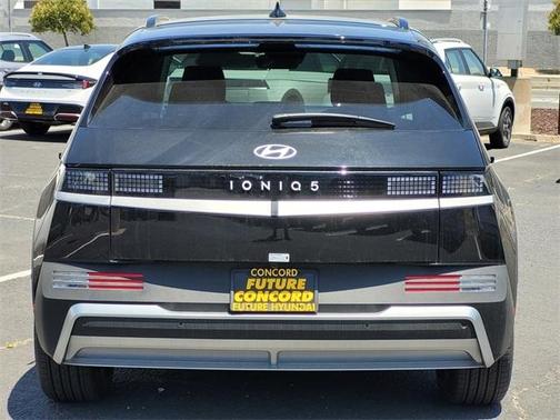 2025 Hyundai IONIQ 5 SEL