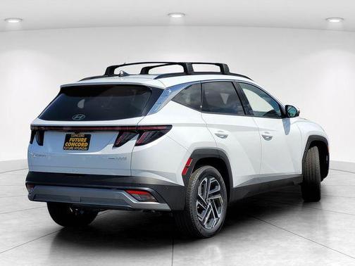 Pearl 2026 Hyundai TUCSON Hybrid Limited